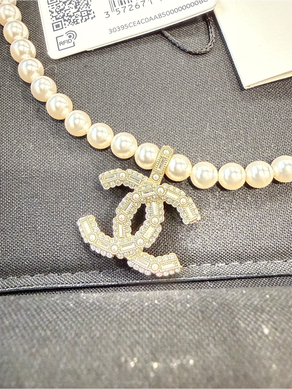 CHANEL Gold, White Pearl Necklace with Crystal CC Pendant 22K - Picture 7 of 10